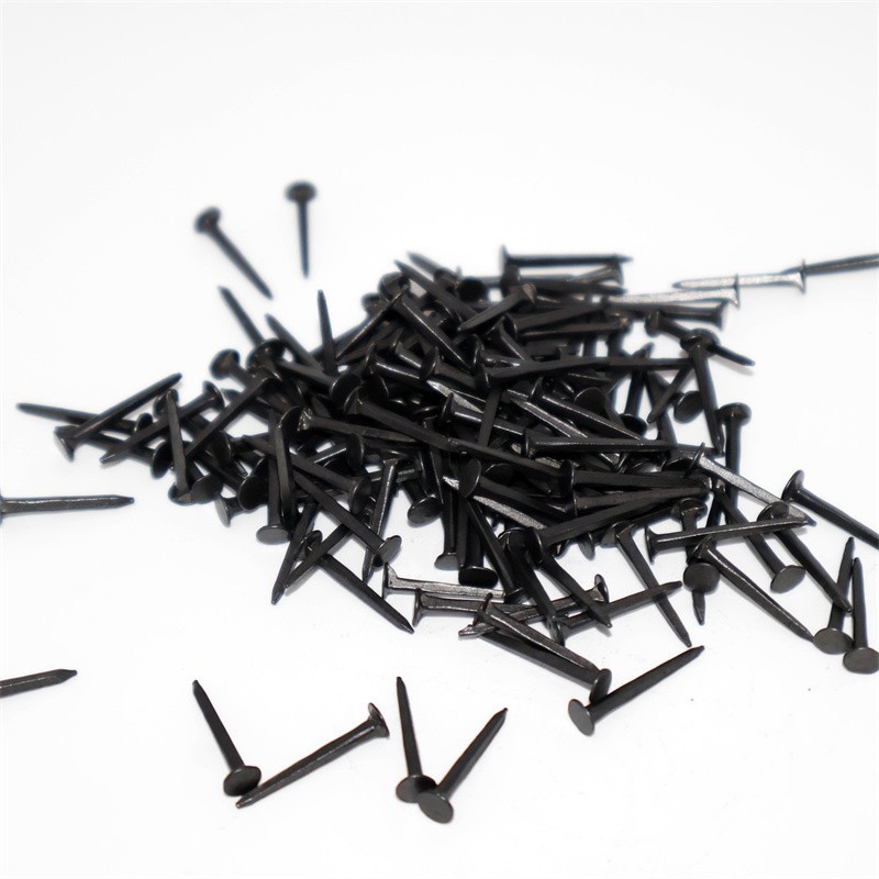 2power-shoe-tacks-polished-finish